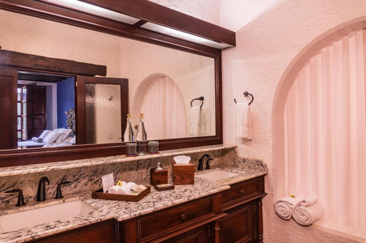 Las Cruces Boutique Hotel Antigua Extérieur photo