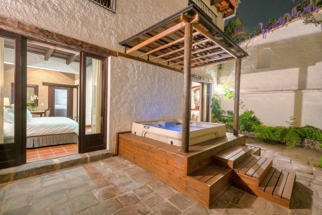Las Cruces Boutique Hotel Antigua Extérieur photo